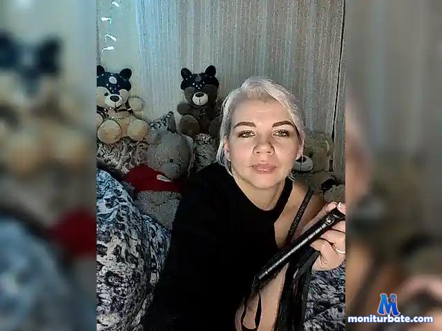 MerelinMonro bongacams performer female