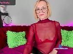 LindaSwan bongacams livecam show performer room profile