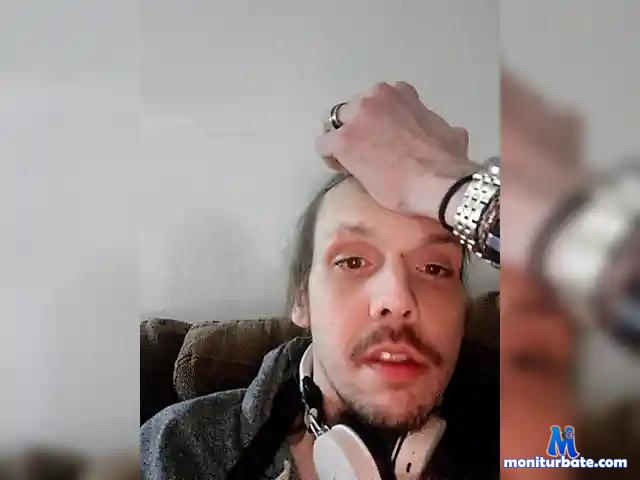 Maestrosea bongacams performer male