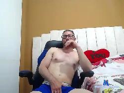 Brandon-Nix bongacams live cam performer profile