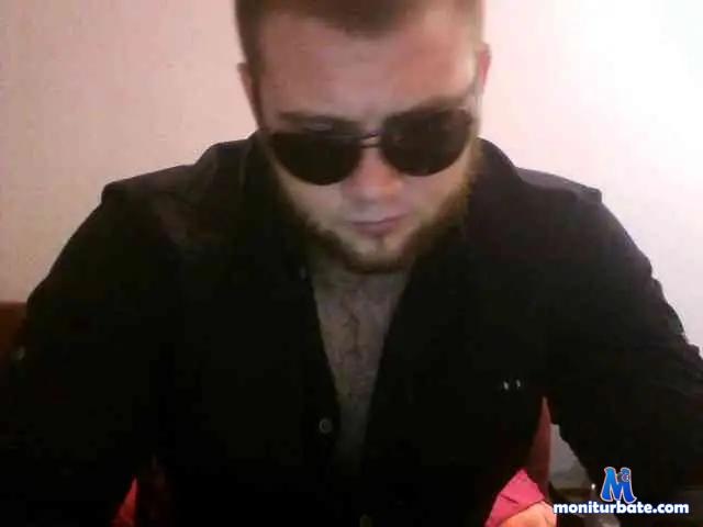 KaiQGreen bongacams performer male