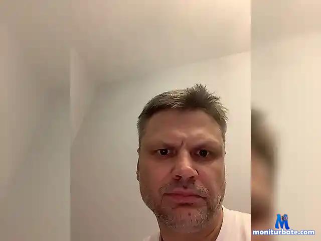 Squirt-tehnik bongacams performer male