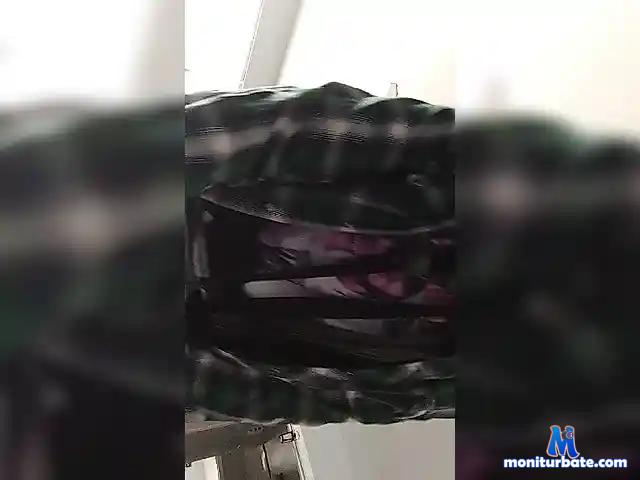 Stoneybudz bongacams performer male