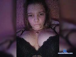 LittleGirl22 bongacams live cam performer profile