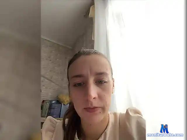 IsabelleNicole bongacams performer female