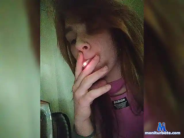 ElisBorn bongacams performer female
