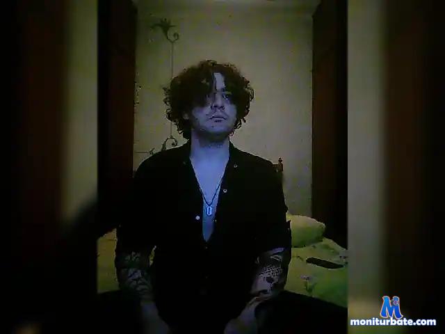 AASSMMRR bongacams performer male