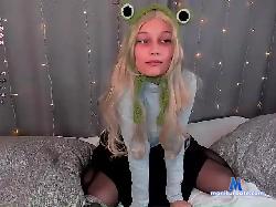 LisaBride bongacams live cam performer profile