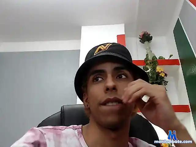 ScootKing bongacams performer male