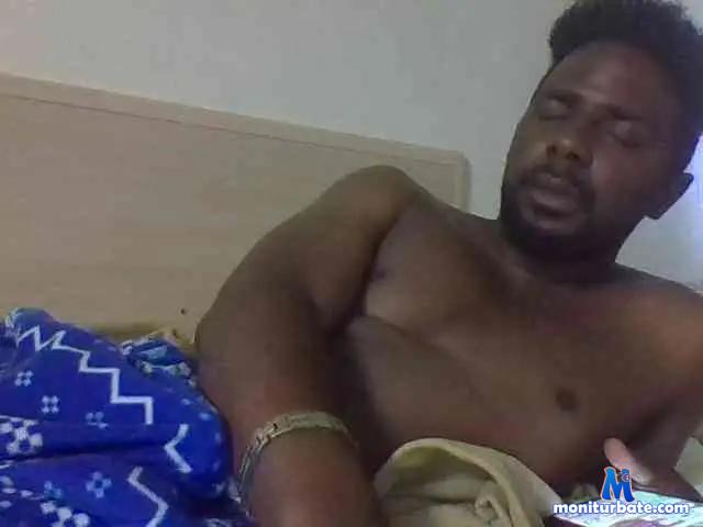 Chocolate2Mid bongacams performer male