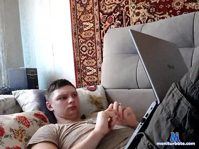 RalphRoyal bongacams performer male