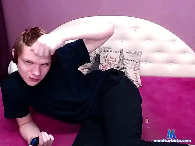 DevizzaPup bongacams performer male
