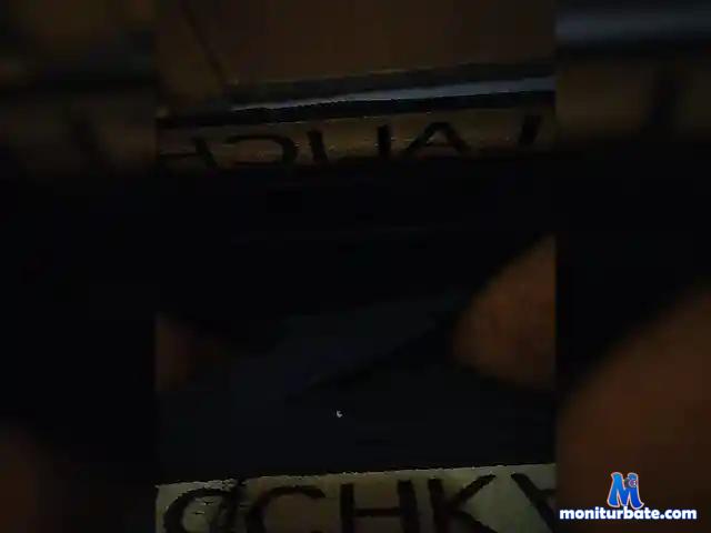 Drivelit bongacams performer male