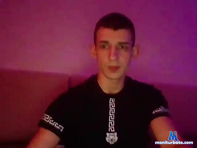 SWEETDREAMSEX1 bongacams performer male