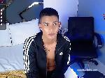 leandrogonzle bongacams livecam show performer room profile