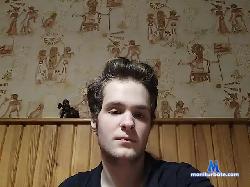 EyarsQFlow bongacams live cam performer profile