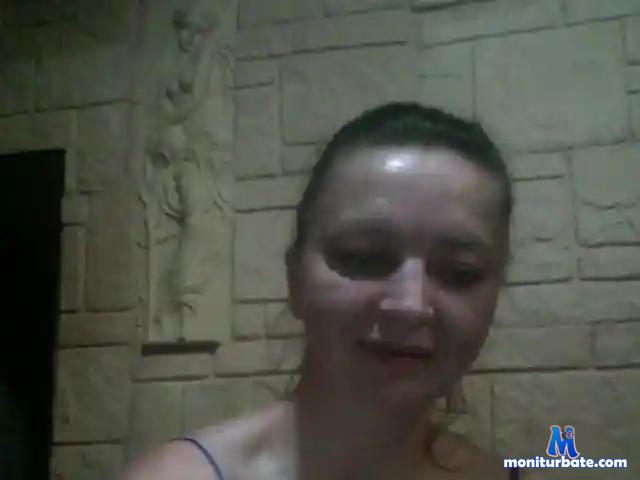 HelenaXHot bongacams performer female