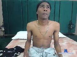 juanfee-25 bongacams live cam performer profile