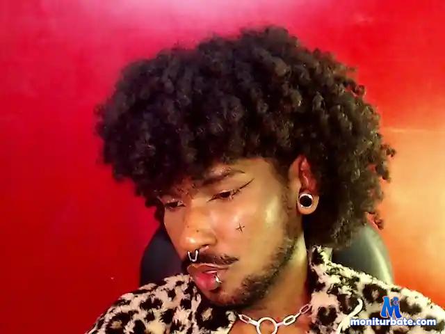 JostinMillers bongacams performer male