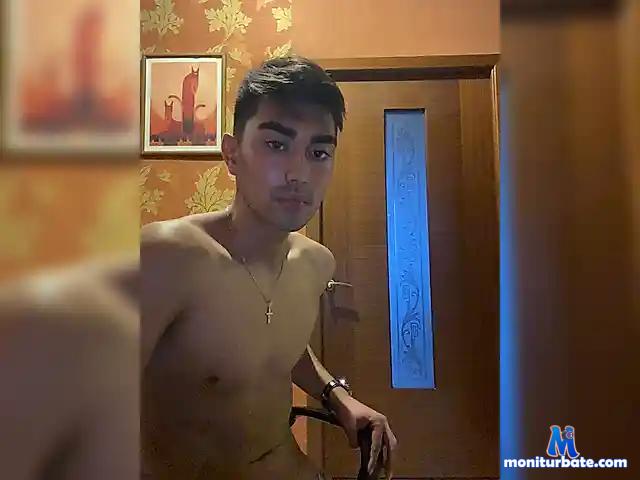 Nikta-2 bongacams performer male