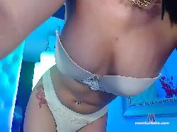 DivineSalome bongacams live cam performer profile