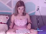 Yumm-Lolly bongacams livecam show performer room profile