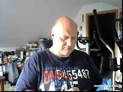 bigbodyhair bongacams live cam performer profile
