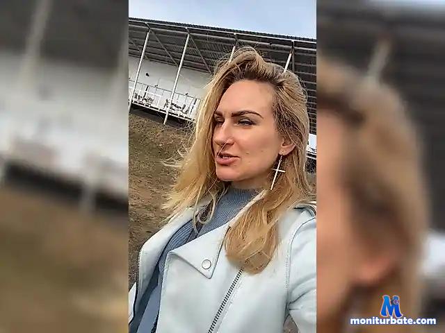 ElenaCaplan bongacams performer female