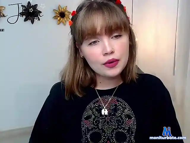 JuanitaJ bongacams performer female