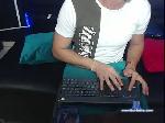 derricknaujss bongacams livecam show performer room profile