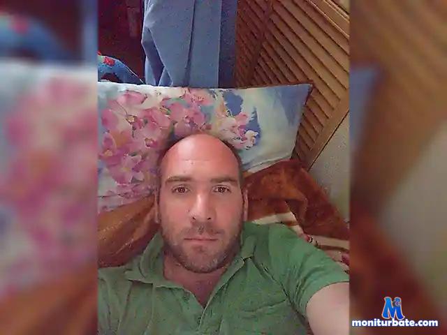 Lucien86 bongacams performer male