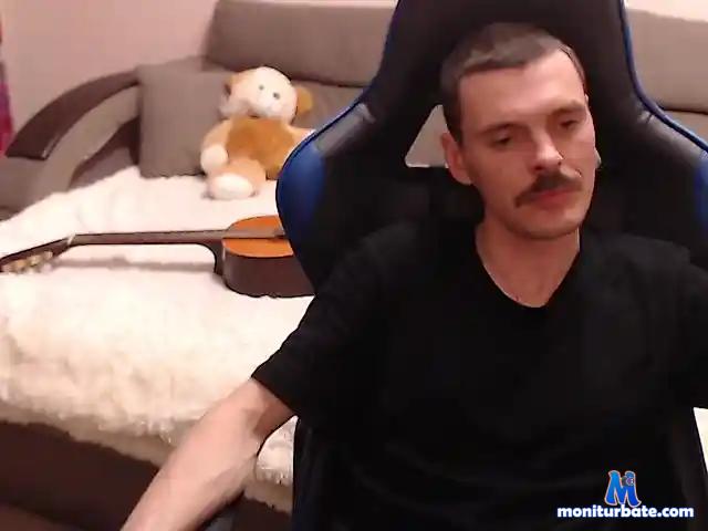 Eugene05 bongacams performer male