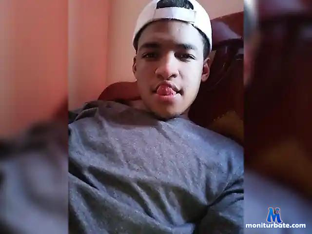 Baby-Hian bongacams performer male