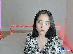 Lirooy-m bongacams live cam performer profile