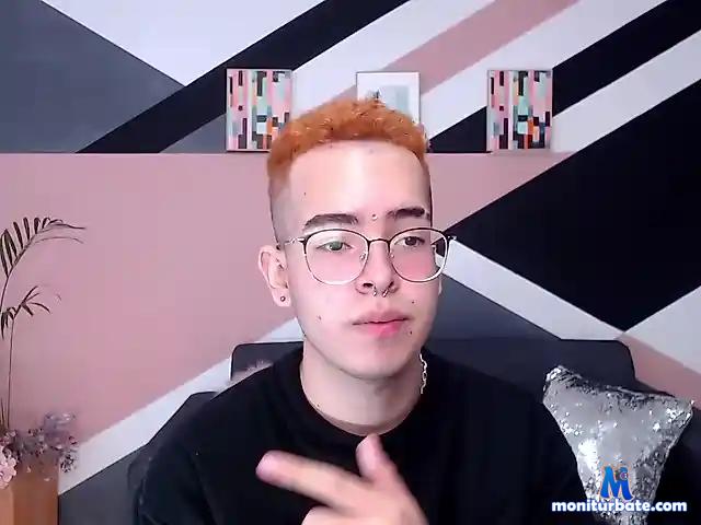OliverVega bongacams performer male