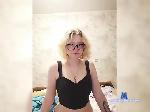 cloudbby bongacams livecam show performer room profile