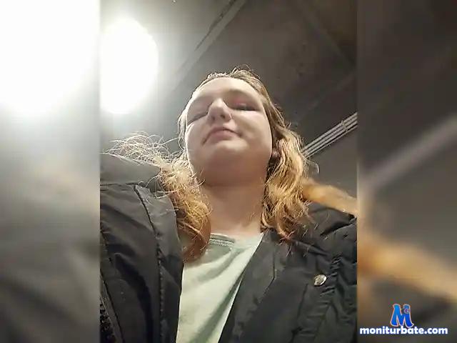 2chicks bongacams performer couple of 2 females