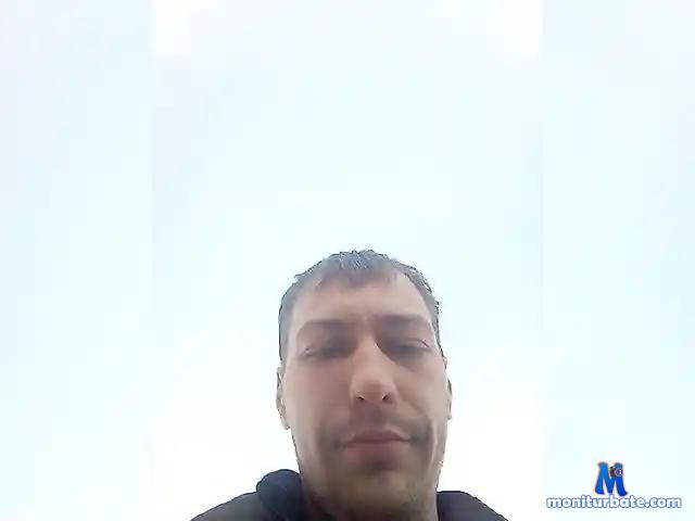 Meni92 bongacams performer male