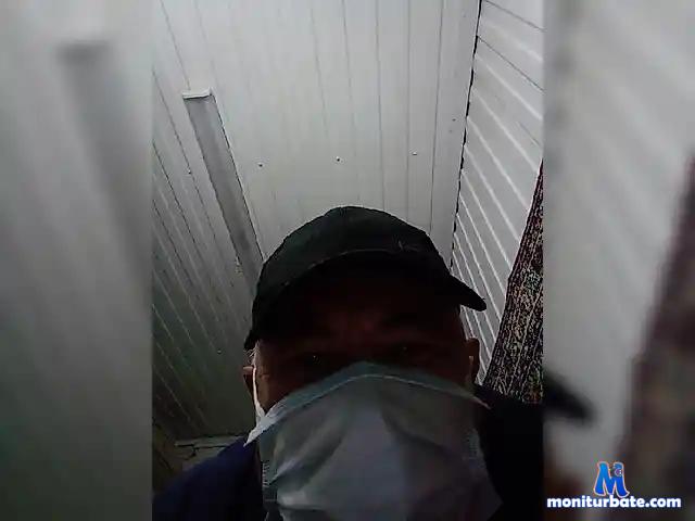 --WarlocK-- bongacams performer male