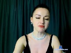 B-BDoll bongacams live cam performer profile