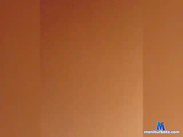 Gold-diamond bongacams performer male
