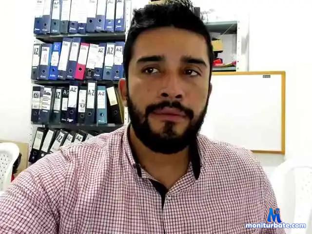 bigtommy69 bongacams performer male