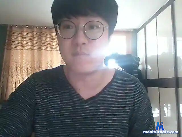 gnyeon1 bongacams performer male