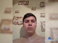 derek96166 bongacams live cam performer profile