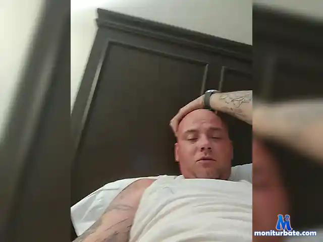 Frknstylvrs bongacams performer male