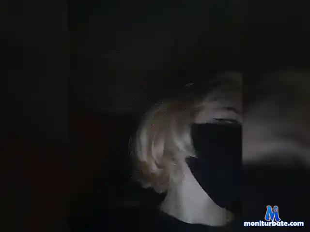 titisisipisi bongacams performer couple of 2 females