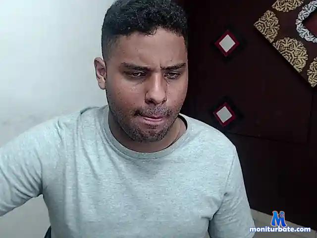 mateushotbear bongacams performer male