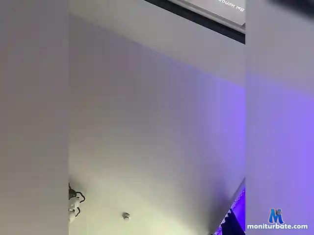 Sexmaniac17 bongacams performer male