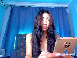 MianaMills bongacams live cam performer profile