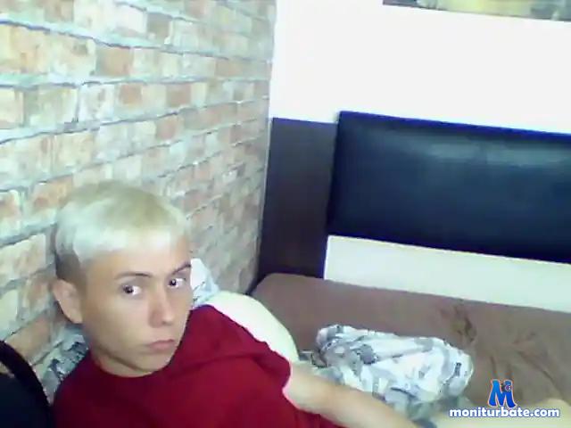 Keiera bongacams performer male